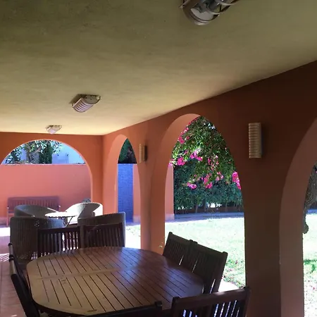 Casa Buganvilla Альмарда