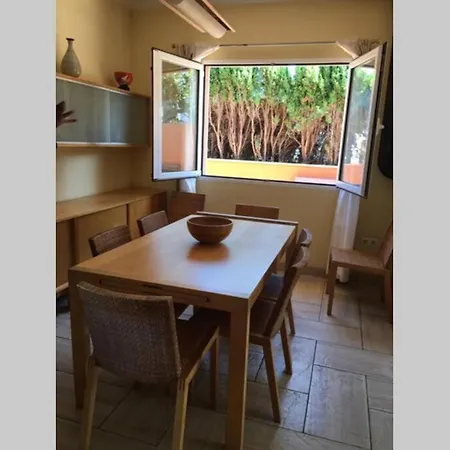 Casa Buganvilla بيت للعطل ألماردا